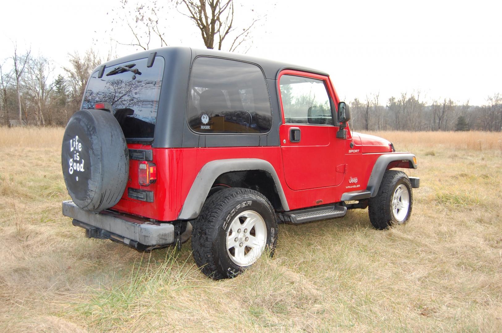 2004 RED /Grey Jeep Wrangler (1J4FA49S24P) with an 4.0 Liter 6 cylinder engine, Automatic transmission, located at 6528 Lower York Road, New Hope, PA, 18938, (215) 862-9555, 40.358707, -74.977882 - Very clean, great running 2004 Jeep Wrangler Sport.... 4 Wheel drive, 4.0 Liter in line 6 cylinder engine, automatic transmission, tilt wheel, dual front air bags, AC/Heat, Kenwood AM/FM/CD/USB/Aux/BT head unit, 15 " Alloy wheels, 4 Good Cooper Discoverer A/T tires, Hi Intensity headlamps, 2/24 Pa. - Photo#6